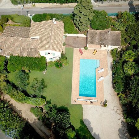 Вилла La Californienne Каркеран Экстерьер фото